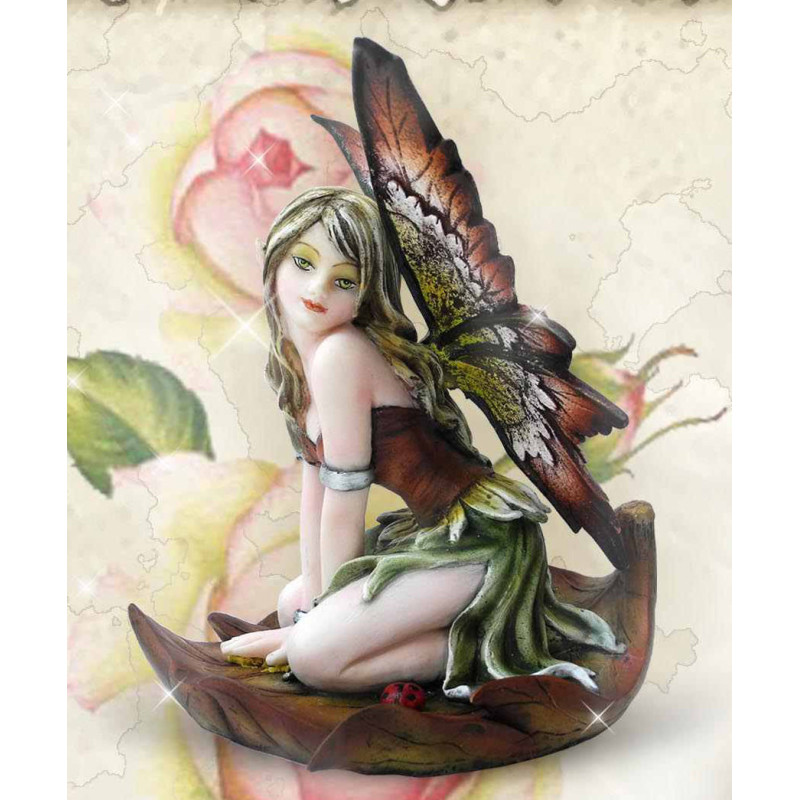 Fée elfe robe verte - Figurine féerique (14x10cm)