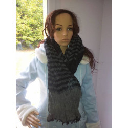 Echarpe grise noire 200 x 40 cm