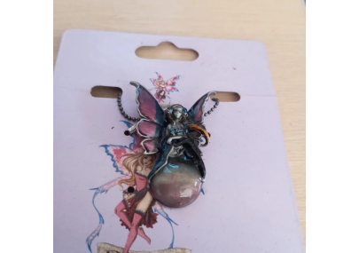 Floating Jewel - Pendentif et chaine - Bijou