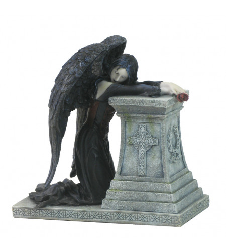 figurine ange gothique